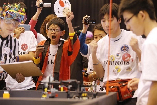 FIRST Japanが国際ロボット競技会「FLL 学校チャレンジ」の参加校を募集！全国の小中学校にレゴ・ロボット教材を無償提供支援