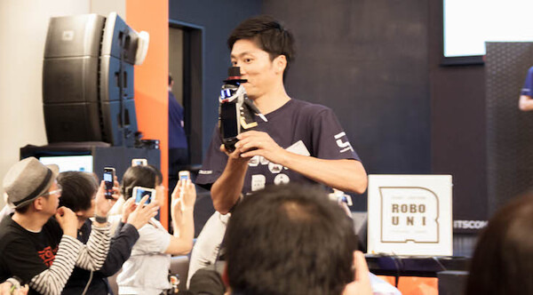 10種のロボットが集結！ 衣装をまとったロボットファッションショー「ロボコレ2018」が開催