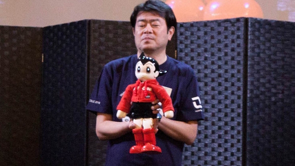 10種のロボットが集結！ 衣装をまとったロボットファッションショー「ロボコレ2018」が開催