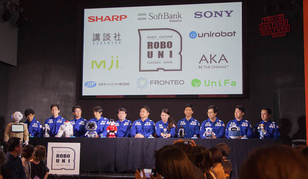 10種のロボットが集結！ 衣装をまとったロボットファッションショー「ロボコレ2018」が開催