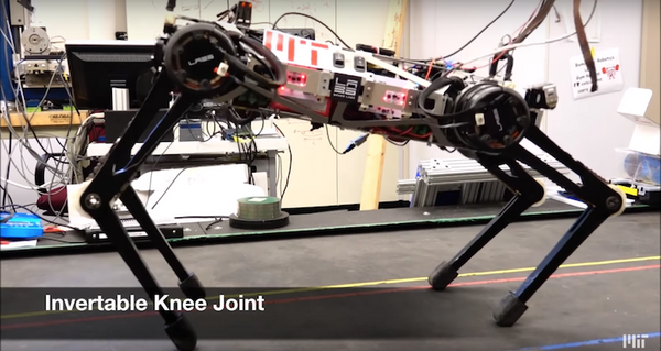 MIT開発の四足歩行ロボット「Cheetah 3」は大ジャンプができ、視覚情報なしで階段をのぼる