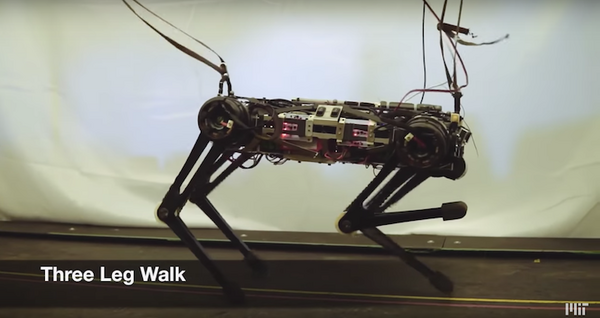 MIT開発の四足歩行ロボット「Cheetah 3」は大ジャンプができ、視覚情報なしで階段をのぼる