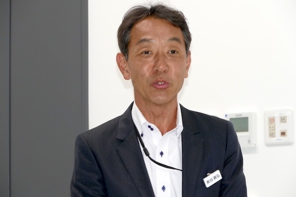 協栄産業とギークプラス、アッカ・インターナショナルの現場で活躍する物流ロボット見学会を開催