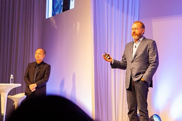 2019年に自動運転車の商用化を目指すGMの社長がソフトバンクワールドに登壇！GMの強みと「3つのゼロ」とは