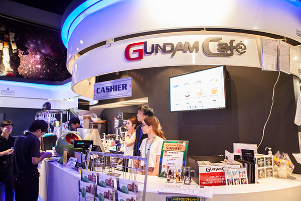 「ガンシェルジュ ハロ Night」ガンダムカフェ秋葉原で見てきた！セイラ役の藩めぐみさんとハロがドキドキの会話、イベント参加レポート