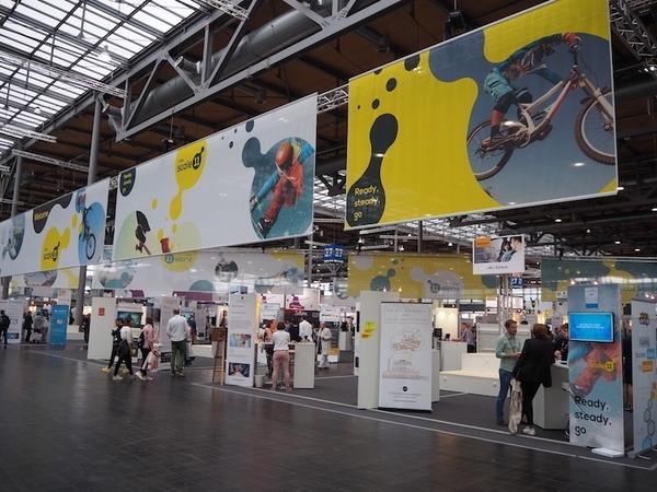 リニューアルしたドイツの「CEBIT」でロボットは？ Pepperやロボットバンドが存在感