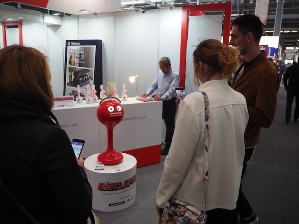 リニューアルしたドイツの「CEBIT」でロボットは？ Pepperやロボットバンドが存在感