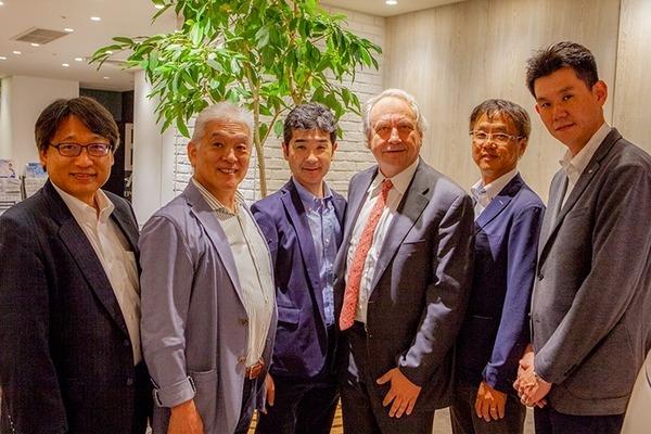 ロドニー・ブルックス博士「協働ロボットは将来、家庭で介護や調理を支援する」インタビュー