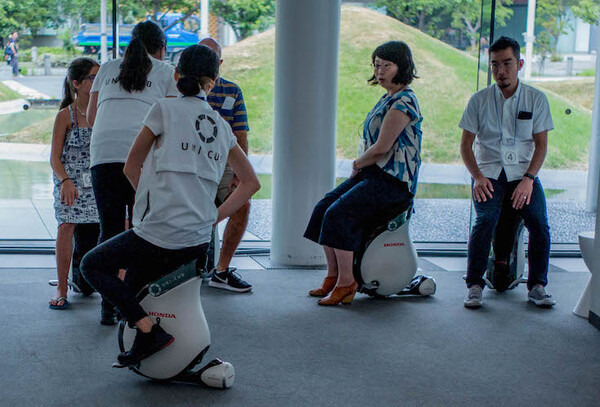 日本科学未来館で開催中の「デザインあ展」でロボット見てきた