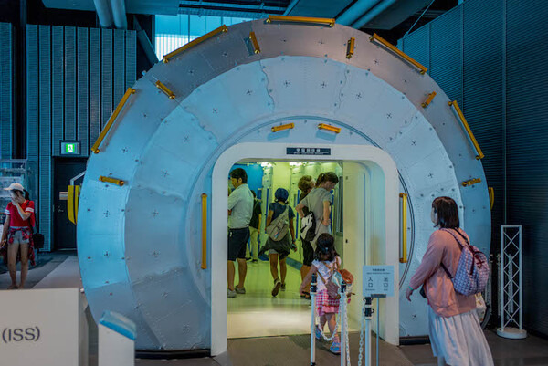 日本科学未来館で開催中の「デザインあ展」でロボット見てきた