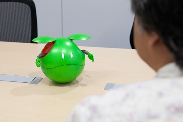 【ガンダム談義】バンダイ本社でハロとの会話を体験レビュー！「見せてもらおうか、ガンシェルジュ ハロの実力とやらを」