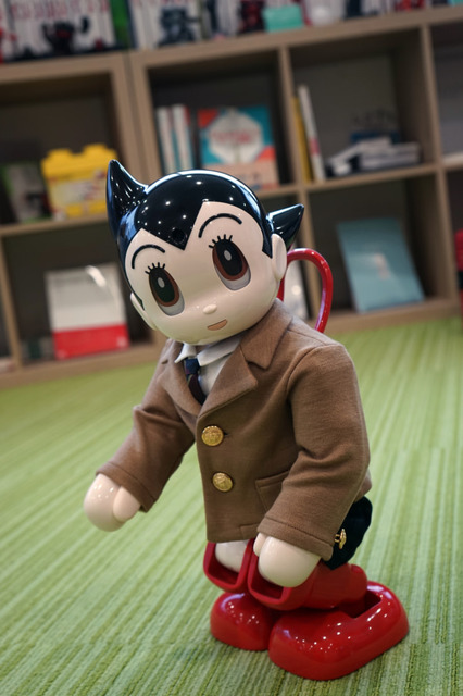 子供服メーカーが作った「ATOMウェア（通常版）」を体験【週刊鉄腕アトムを作ろう！】