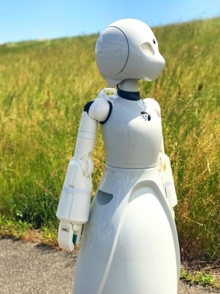 分身ロボットで遠隔出社、ロボットテレワークの実験参加者を募集　オリィ研究所