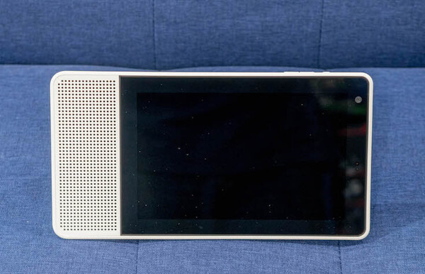 日本未発売の「Lenovo Smart Display」を早速レビュー！ ディスプレイで、Googleアシスタント