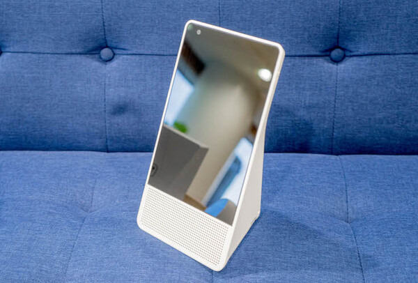 日本未発売の「Lenovo Smart Display」を早速レビュー！ ディスプレイで、Googleアシスタント