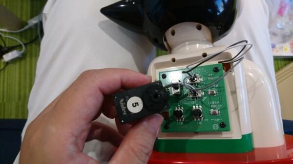 完成間近！ 講談社の「ATOM（アトム）」を68号まで組み立ててみた【週刊 鉄腕アトムを作ろう！】