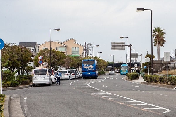 【動画あり】江ノ島の公道を走るSBドライブの自動運転バスに乗ってみた