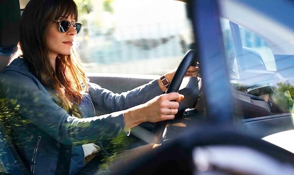 BMWの車載アシスタント「BMW Intelligent Personal Assistant」が「Hey BMW」の音声起動可能に