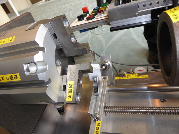 「急がば学べ」、北陸能開大パネルディスカッション「ロボットの進化でものづくりはどう変わるのか」で富山大・不二越・YKKの３氏が講演