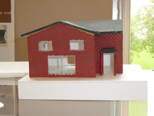 「急がば学べ」、北陸能開大パネルディスカッション「ロボットの進化でものづくりはどう変わるのか」で富山大・不二越・YKKの３氏が講演