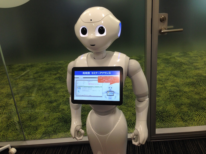 Pepperアプリを簡単に開発できるM-SOLUTIONS社「Smart at robo for Pepper」を見てきました。