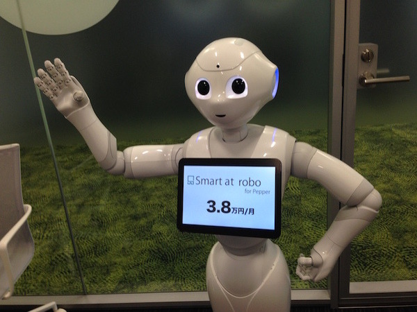 Pepperアプリを簡単に開発できるM-SOLUTIONS社「Smart at robo for Pepper」を見てきました。