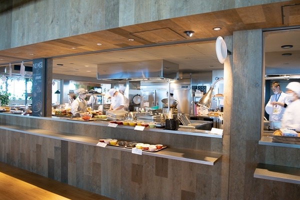 【フォトレポート】Amazonの新オフィスが初お披露目　多様性と働きやすさを重視