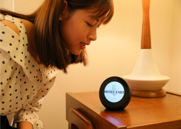 AIスマートスピーカーを全客室およびフロント・ロビーに導入、最大17言語に対応　海外旅行者向けホテル「HOTEL EMIT SHIBUYA」