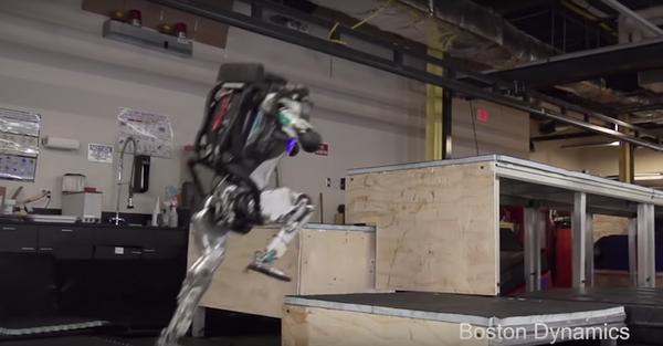 ボストン・ダイナミクスのアトラス、忍者並の身体能力に！