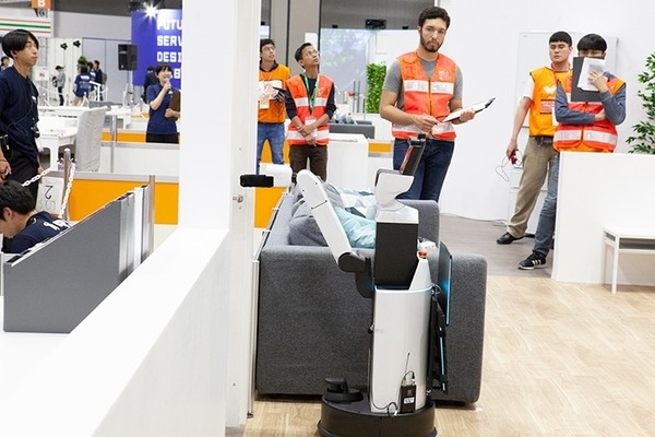 散らかった部屋をロボットが片付けてくれる未来　WRS「サービスカテゴリー」ってどんな競技？競技委員長に聞く / World Robot Summit 2018