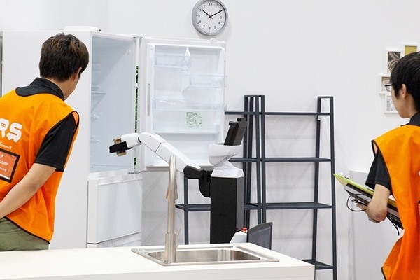 散らかった部屋をロボットが片付けてくれる未来　WRS「サービスカテゴリー」ってどんな競技？競技委員長に聞く / World Robot Summit 2018