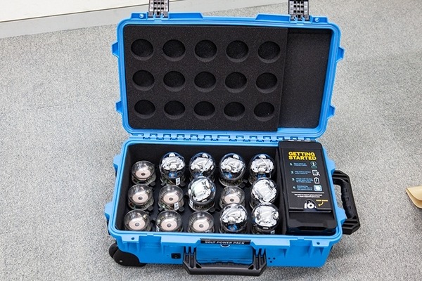 プログラミング教育130万人の利用実績を持つスフィロの新製品「Sphero BOLT」(スフィロボルト)が上陸！算数、理科、図工への応用例も紹介