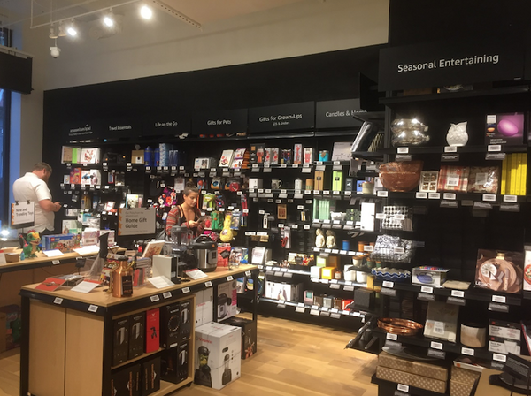 ニューヨークのAmazonの実店舗「4-Star」に行ってきた！　高評価の商品を2000点販売