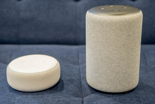 【速攻レビュー】第3世代「Amazon Echo Dot」開封の儀！見た目も音質も向上したエントリーモデルの決定版