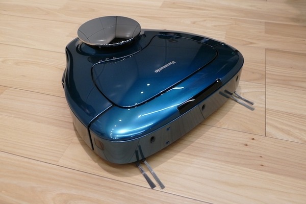 パナソニック、fuRoと開発中のロボット掃除機コンセプトモデルを公開　業務用ロボット掃除機「RULO pro」のセミナーも