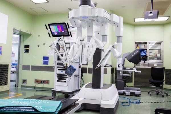 ロボット支援手術が急増！「ダビンチ」とはどんなロボットか? 特長と課題、ロボット手術をとりまく日本の状況を探る(ダビンチ特集 /前編)