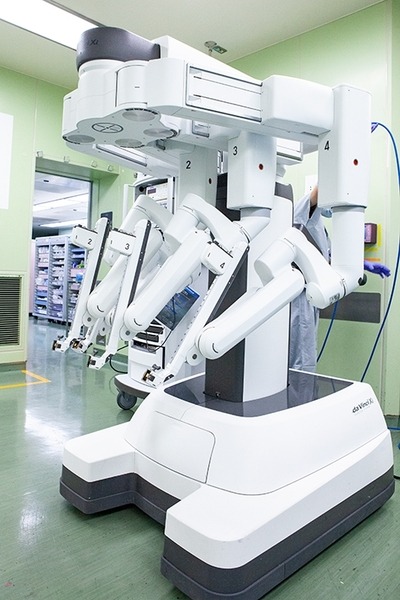 ロボット支援手術が急増！「ダビンチ」とはどんなロボットか? 特長と課題、ロボット手術をとりまく日本の状況を探る(ダビンチ特集 /前編)