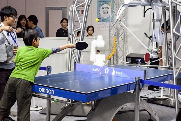 夢は科学者に宇宙飛行士！子ども達がロボットに出会い、未来のサイエンティストへの夢に繋がる ～子ども達の「World Robot Summit」～