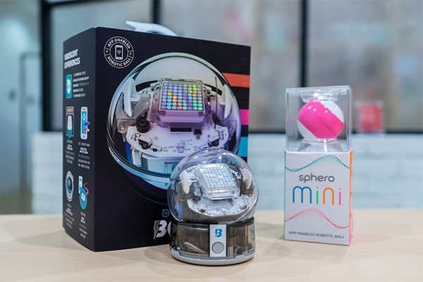 【レビュー】スフィロの最新ロボットボール「Sphero BOLT」(1)　特徴と進化したポイント、ドロー・プログラミングに挑戦