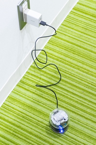 【レビュー】スフィロの最新ロボットボール「Sphero BOLT」(1)　特徴と進化したポイント、ドロー・プログラミングに挑戦