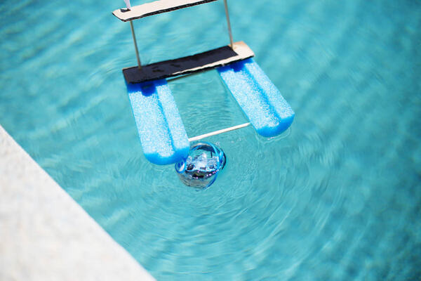 【レビュー】スフィロの最新ロボットボール「Sphero BOLT」(1)　特徴と進化したポイント、ドロー・プログラミングに挑戦