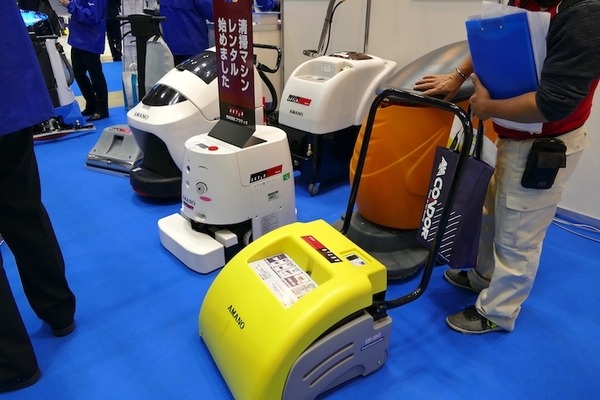 業務用も床掃除はロボットに任せる時代が本格到来　ビルメンヒューマンフェア ＆ クリーンEXPO 2018