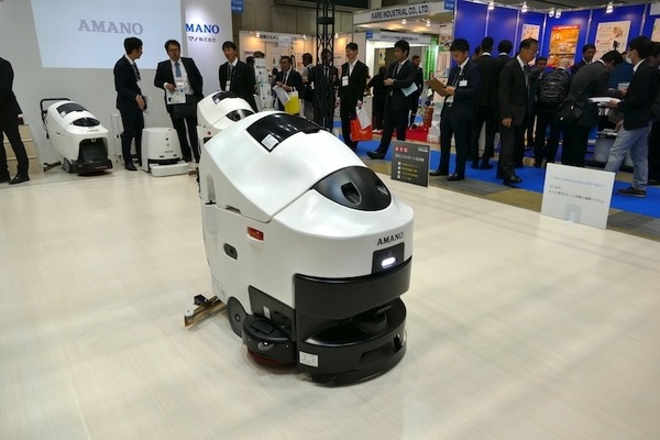 業務用も床掃除はロボットに任せる時代が本格到来　ビルメンヒューマンフェア ＆ クリーンEXPO 2018