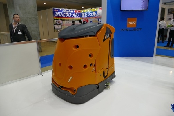 業務用も床掃除はロボットに任せる時代が本格到来　ビルメンヒューマンフェア ＆ クリーンEXPO 2018
