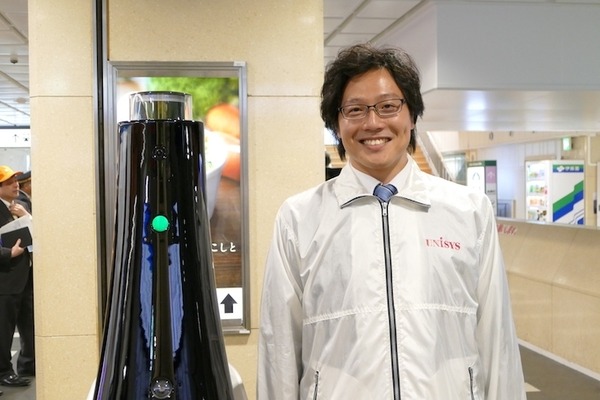 西武新宿駅で警備ロボット「ペルセウスボット」が実証実験中　11月26日から30日まで