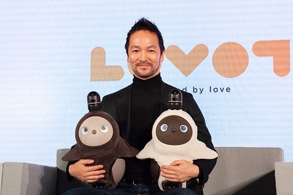 【速報】GROOVE Xの家庭用ロボット「LOVOT」が遂に初公開！ 価格は2体セットで60万円、本日19時予約受付開始