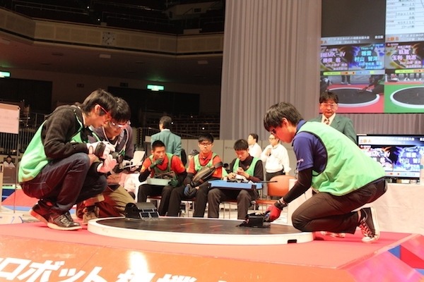 富士ソフトの「Proro」を使った「ミニロボット相撲大会」に参加してきた！