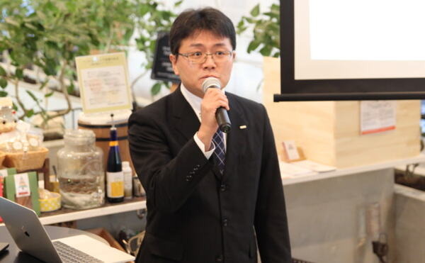 オンキヨーがウェアラブル端末とドコモAIエージェントAPIを活用した提案活動を開始