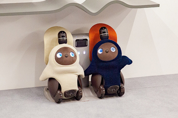 【柔らかくて温かい】話題のGROOVE Xの家族型ロボット「LOVOT」を体験してきた！こだわりの技術まとめ
