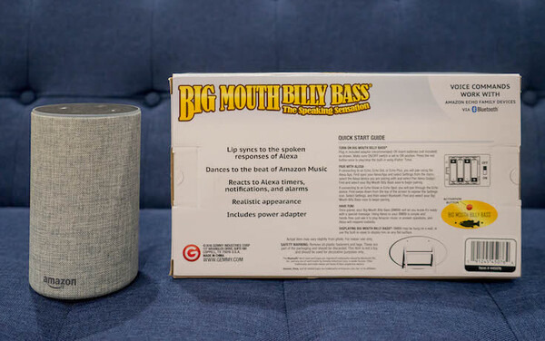 日本未発売・話題のブラックバス風Alexaガジェット「Big Mouth Billy Bass Compatible with Alexa」レビュー！